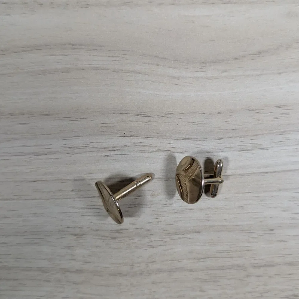Swank Gold Tone Cufflinks Vintage Round Etched Men's Formal Jewelry